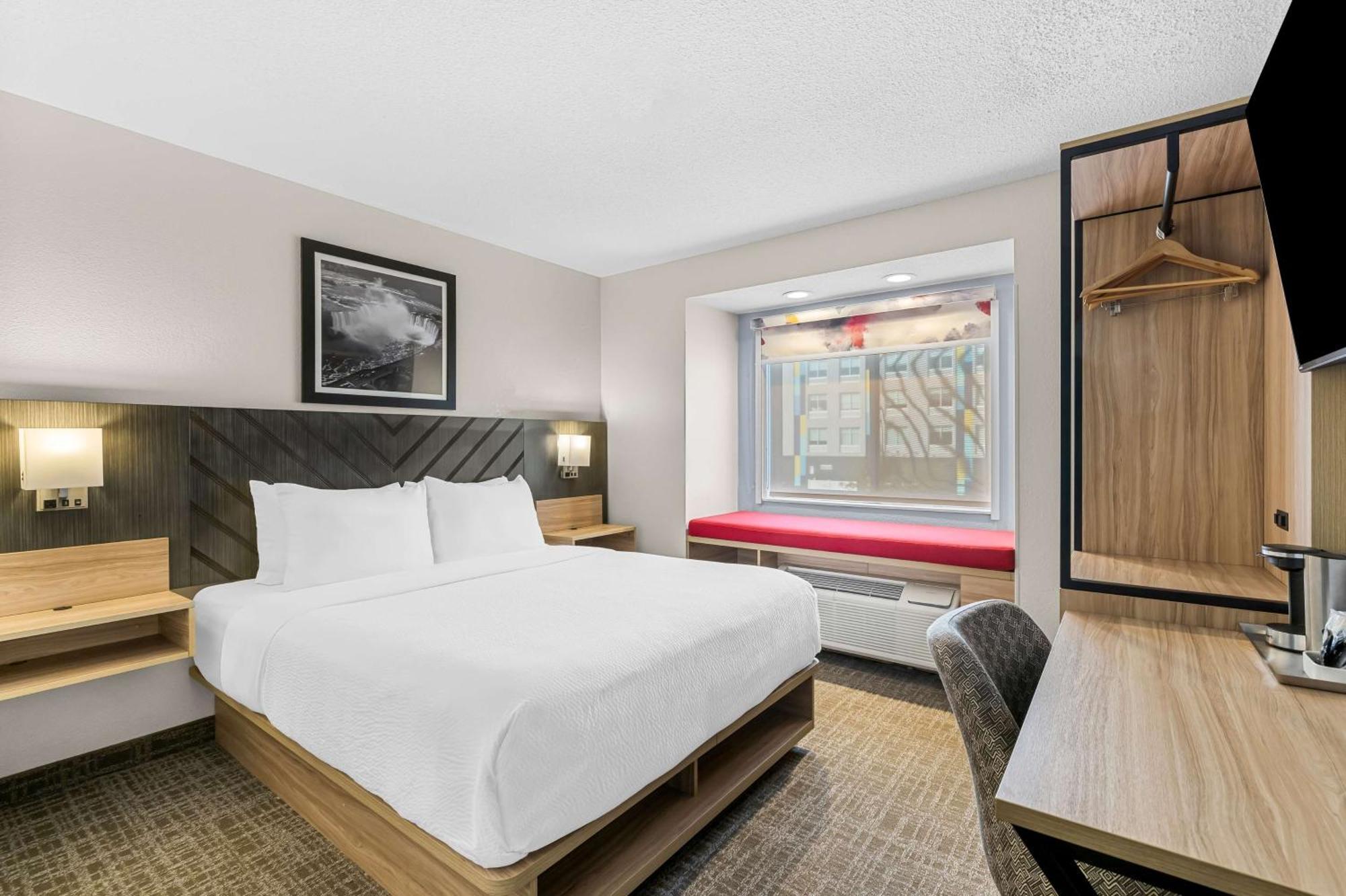 Best Western Buffalo Inn & Suites Εξωτερικό φωτογραφία