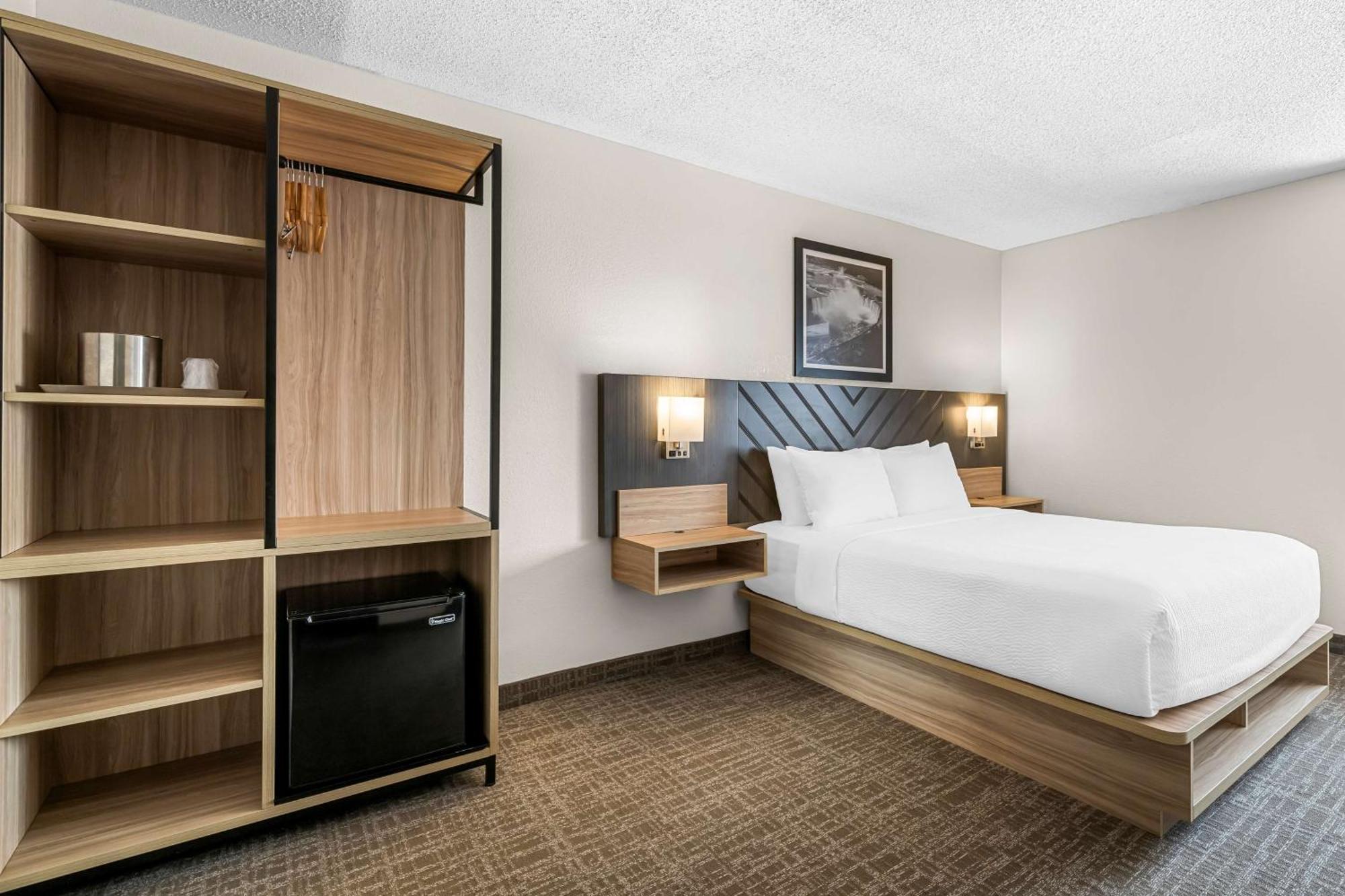 Best Western Buffalo Inn & Suites Εξωτερικό φωτογραφία